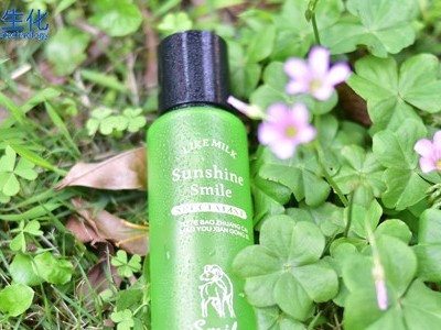 你臉上的痘痘允許你繼續(xù)護膚化妝嗎？