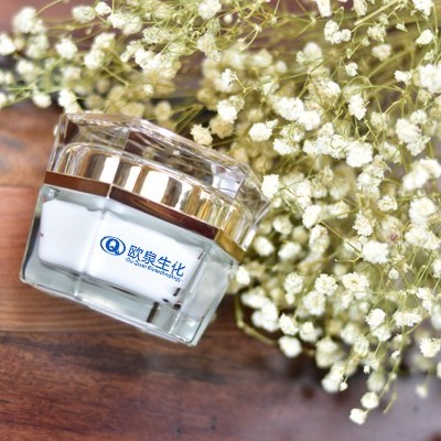 美妝廠家：你會看化妝品樣板嗎？