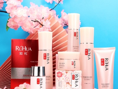 是否還在為產品效果不佳而煩惱？是否因為顧客復購率低而倍感壓力？ #化妝品OEM  #功效護膚品   #護膚品工廠