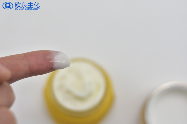 美妝廠家：活性修護(hù)霜的作用你知道嗎？-歐泉生化