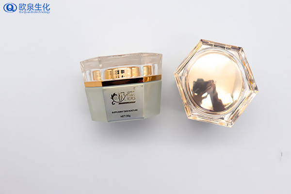 熊果酸成分補(bǔ)水真的有那么神奇嗎？